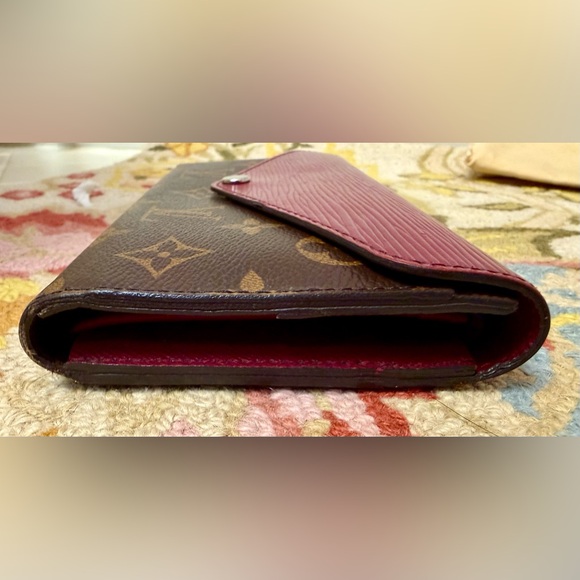 LOUIS VUITTON Barbie Monogram Epi Marie-Lou Long Clutch/ Wallet Fuchsia - Picture 16 of 16